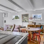 Arnkil - 250m From The Sea By Interhome Hejls