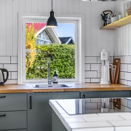 Hébergement de vacances Arnkil - 250m From The Sea By Interhome *