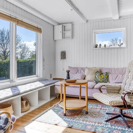 Arnkil - 250m From The Sea By Interhome