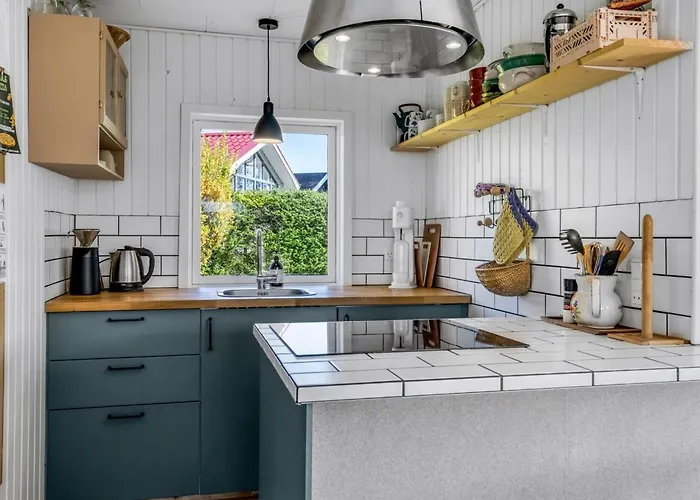 Arnkil - 250m From The Sea By Interhome